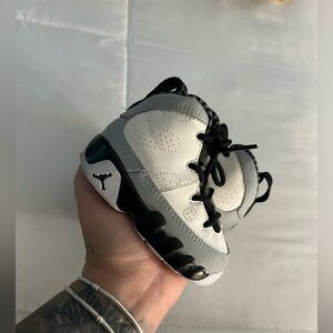Jordan 9s size 4c
